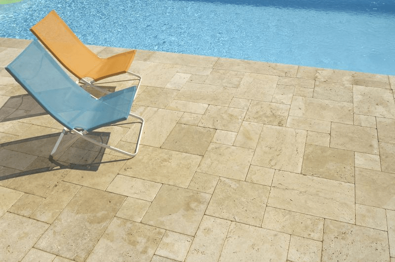 PAVAGE EXTERIEUR EN PIERRE NATURELLE